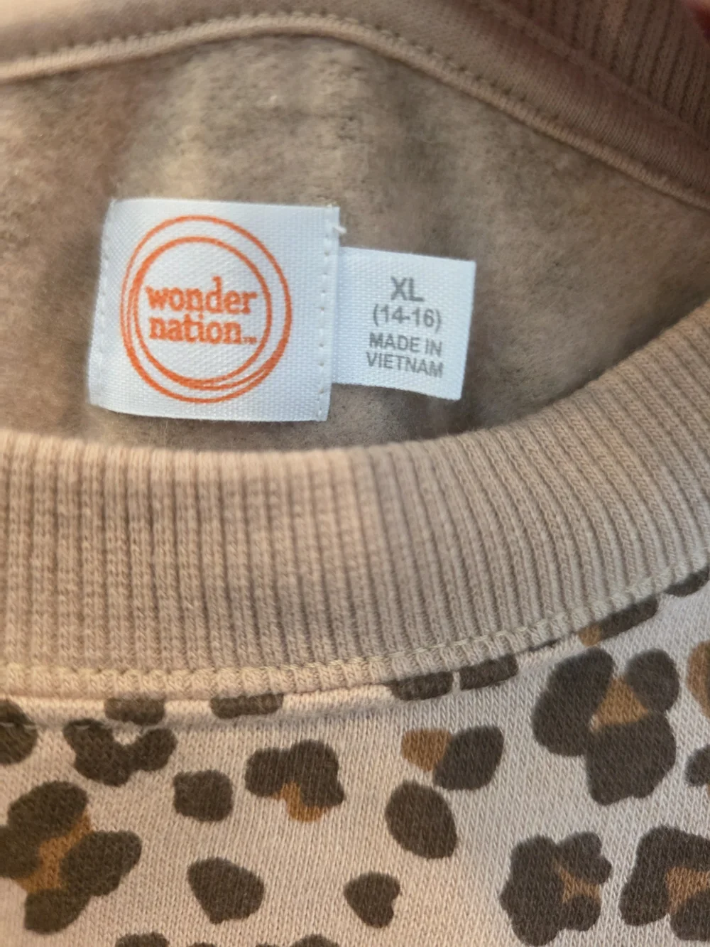wonder nation Girls' Animal Print Pullover Sweatshirt XL 14-16 - Beige & Brown